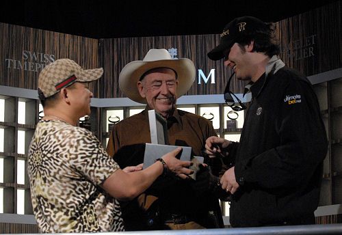 Johnny Chan & Doyle Brunson present bracelet #11 to Phil Hellmuth