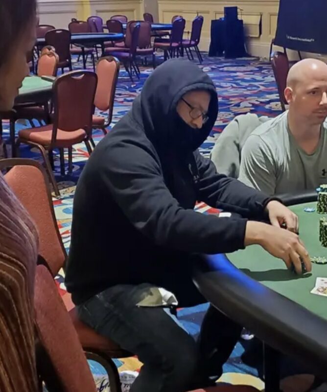 Accused Poker Cheater Mike Postle Deep in Biloxi Tournament Playing for $200K