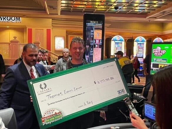 Poker Pro Wins $6.4 Million Pai Gow Jackpot at Flamingo Las Vegas