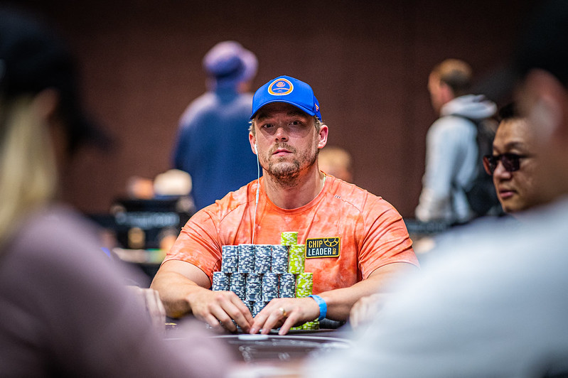 Alex Foxen Has a Monster Stack Heading to Day 3 at WPT Choctaw